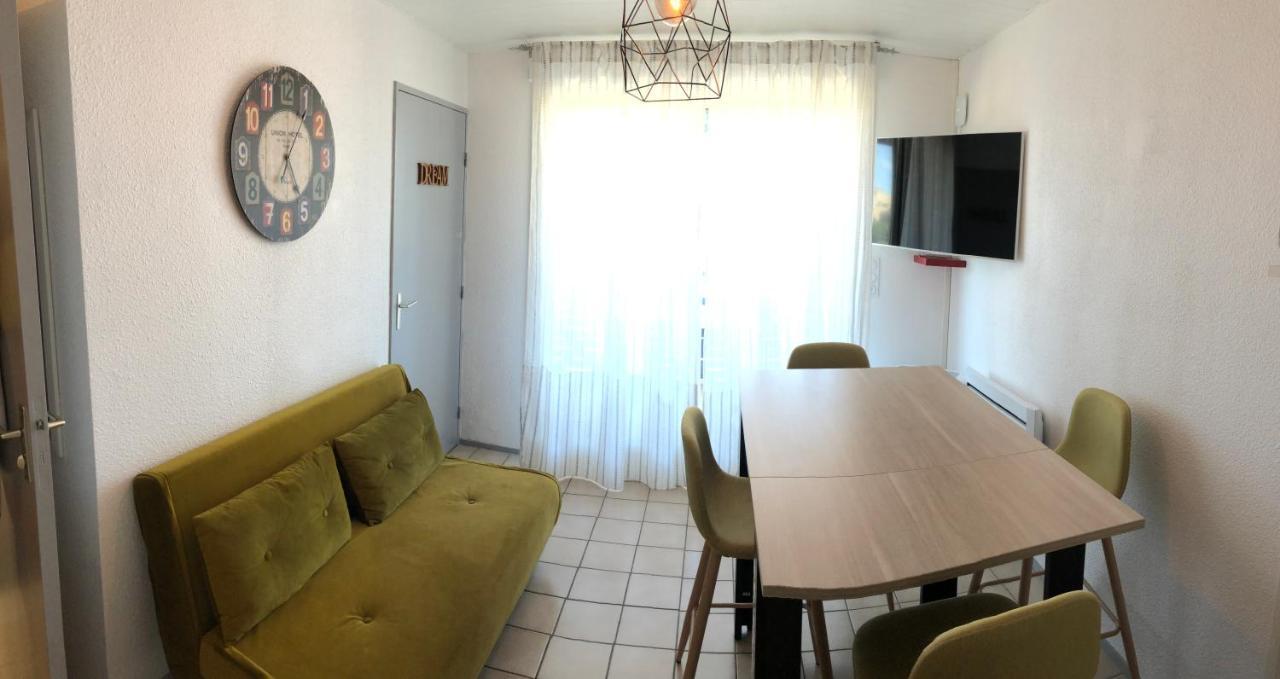 Appartement Climatise Avec Piscine & Mer Bleu Marine Lacanau Exteriér fotografie