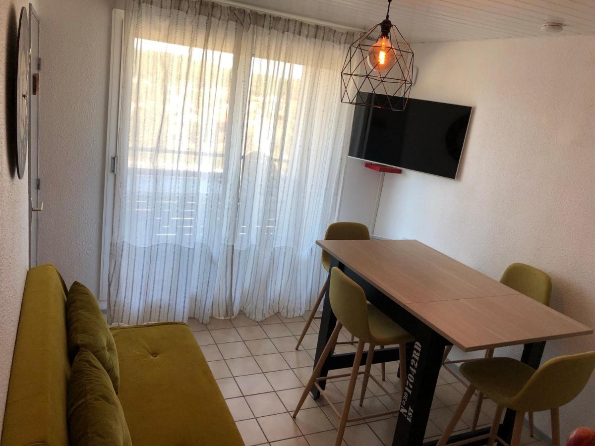 Appartement Climatise Avec Piscine & Mer Bleu Marine Lacanau Exteriér fotografie